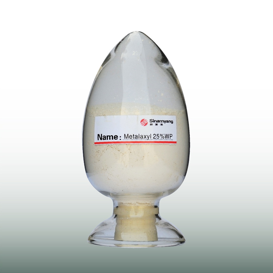 Metalaxyl